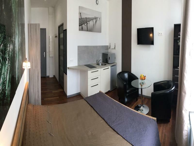 Little Plaza Appart'Hotel Лілль Екстер'єр фото
