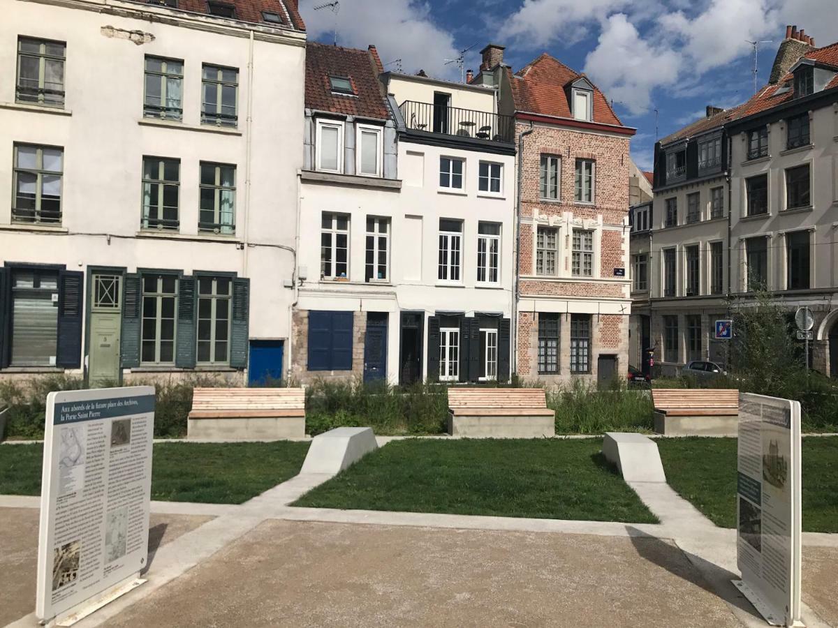 Little Plaza Appart'Hotel Лілль Екстер'єр фото